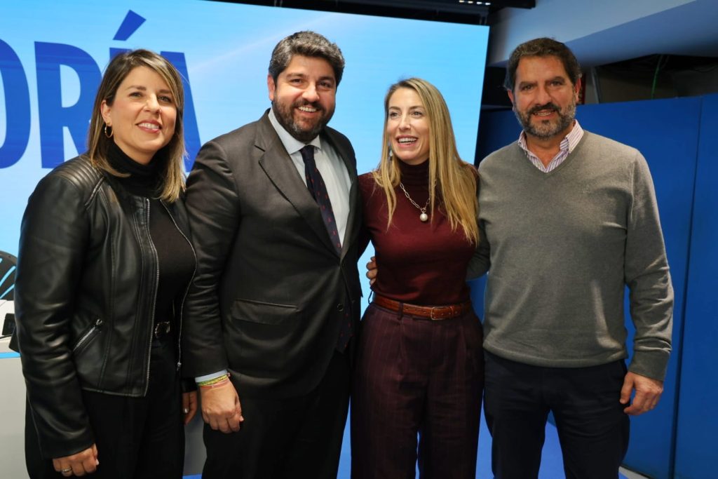 “Fernando López Miras destaca victoria histórica del PP en Extremadura y llama a Vox a no bloquear gobierno”