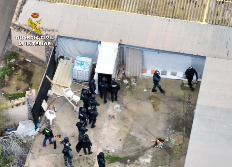 vista aerea de intervencion policial