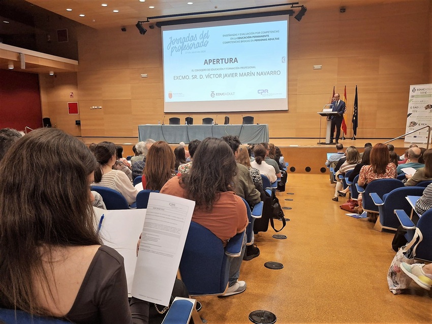 educación personas adultas Murcia
