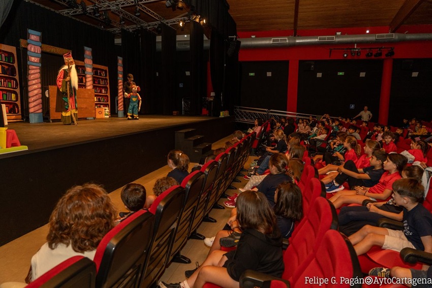 teatro escolar Cartagena alumnos