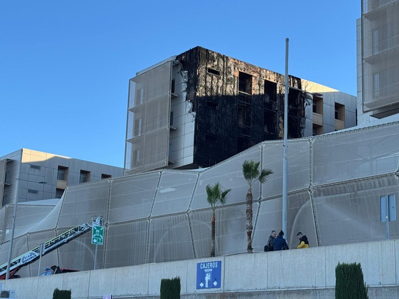 fachada tras incendio