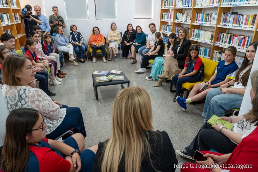 Encuentro Intergeneracional por el Día del Libro