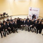 Entre Cuerdas y Metales