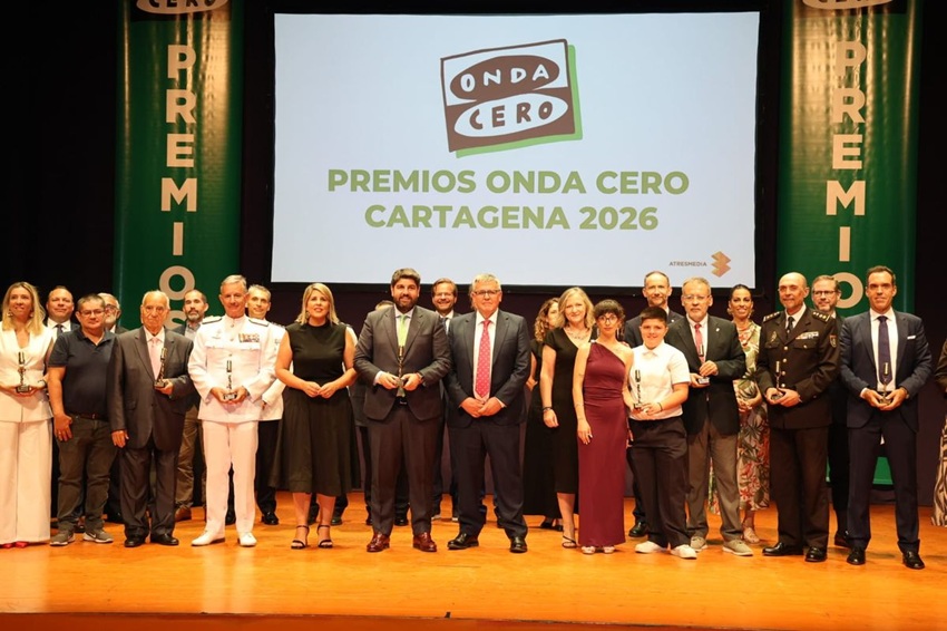 La XVII Gala de Premios Onda Cero Cartagena 2026 reconoce a doce colectivos, entre ellos Cartagena Puerto de Culturas y el Archivo Municipal.
