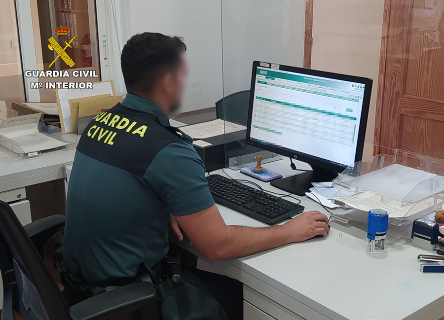detención corrupción menores