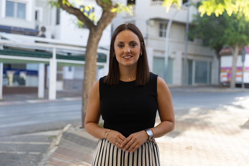 PSOE vivienda pública López Miras