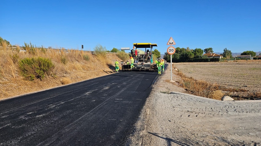 firme caminos servicio RM-11 El Campillo